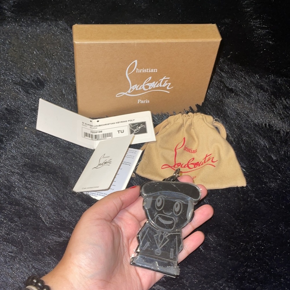 Christian Louboutin Loubi black charm keychain - Picture 5 of 10